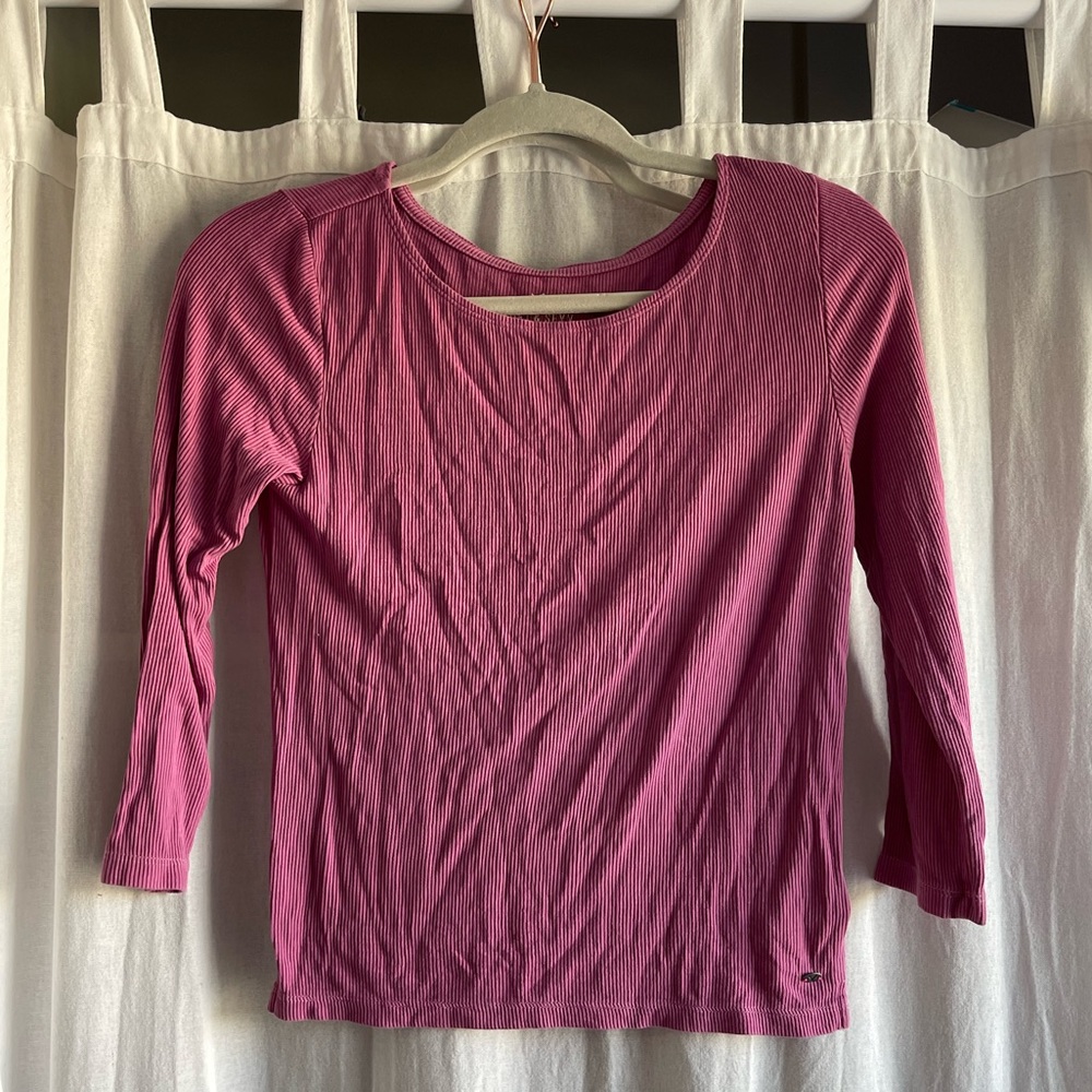American Eagle 3/4 sleeve Soft and Sexy tee